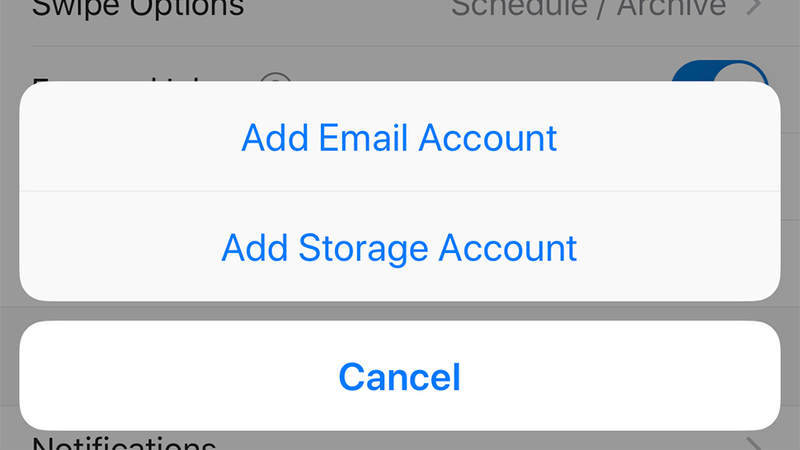 Importing accounts in Outlook for iOS. (Image: Screenshot)